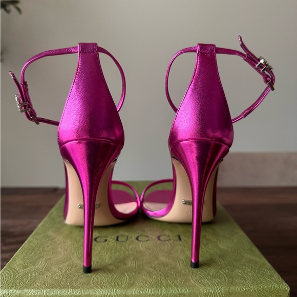 Gucci Metallic Pink Ankle Strap Sandals - Picture 5 of 8